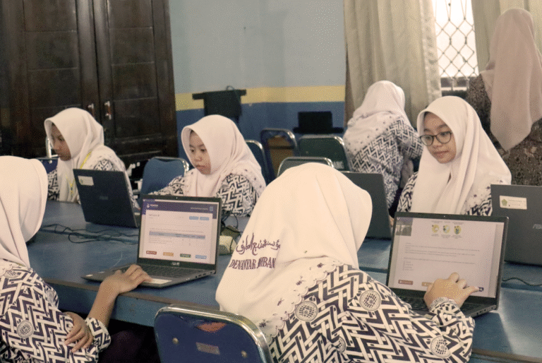 Puisi Jenaka & Suka cita ANBK 3 puisiANBK