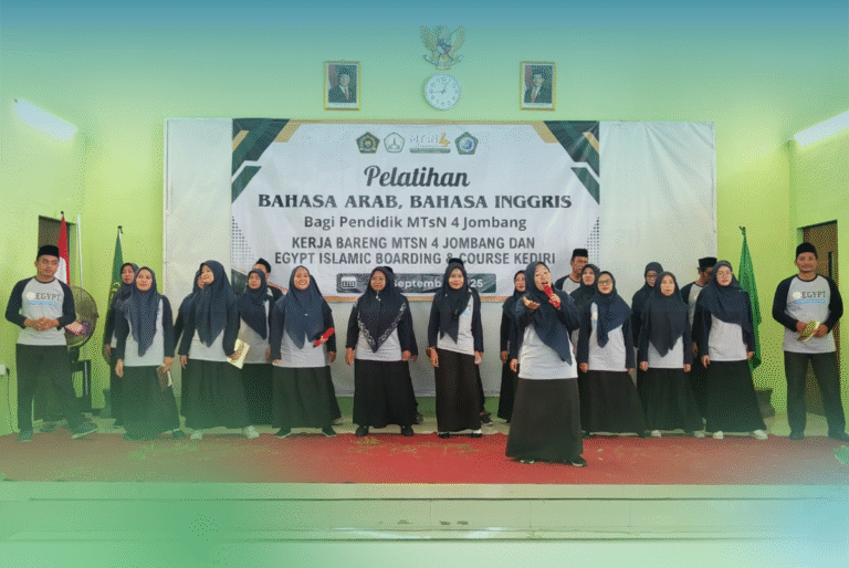"For You and For Me”: Harmoni Bahasa Inggris, Musik, dan Pesan Kemanusiaan di MTsN 4 Jombang 3 BAHASA-INGGRIS-PREFORM2