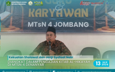 Kekuatan Sholawat dan Janji Syafaat Nabi Diangkat dalam Pengajian Kitab Al-Hikayah di MTsN 4 Denanyar