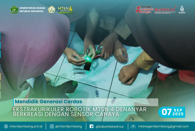 Ekstrakurikuler Robotik MTsN 4 Denanyar Berkreasi dengan Sensor Cahaya