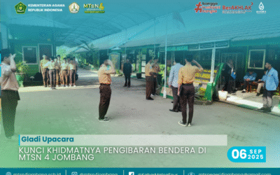 Gladi Upacara, Kunci Khidmatnya Pengibaran Bendera di MTsN 4 Jombang