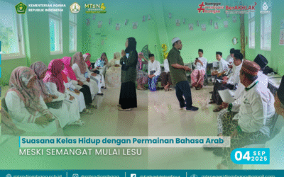 Suasana Kelas Hidup dengan Permainan Bahasa Arab, Meski Semangat Mulai Lesu