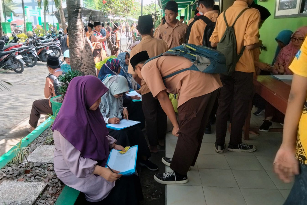 ca4b085f 9a02 4db5 bd56 24913465997c