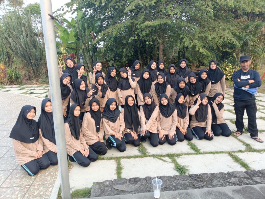 MTsN 4 Jombang Gelar Latihan Dasar Kepemimpinan Siswa (LDKS) OSIM Masa Bakti 2026/2027 13 2f8e638f 9c8a 4a9a b2d1 65289248393e
