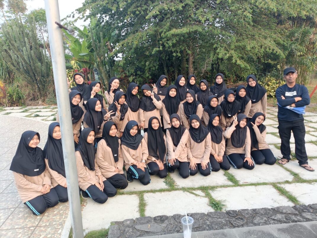 MTsN 4 Jombang Gelar Latihan Dasar Kepemimpinan Siswa (LDKS) OSIM Masa Bakti 2026/2027 12 d334e775 a82e 418e 87d8 c0d97eb3db75